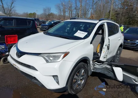2017 Toyota Rav4 Xle из США, поврежденный, VIN JTMWFREV3HJ104764